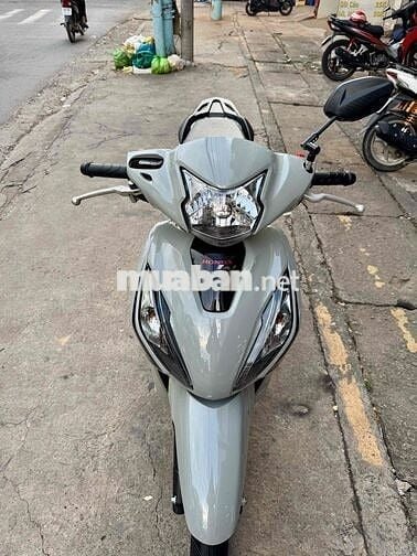 🔴🔴 Vision xám xm bánh cao 2025 như mới có góp