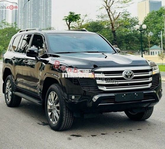 Toyota Land Cruiser 3.5 V6 2025 - 4 Tỷ 580 Triệu