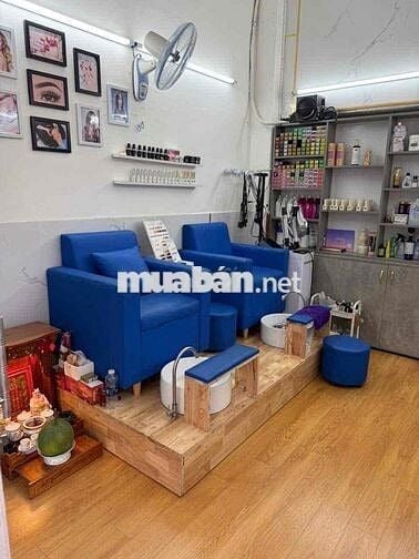 Sắp đi Mỹ cần sang tiệm Nail Tóc nhỏ MT Nguyễn Du p1 GV chỉ 7tr/tháng