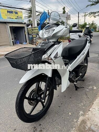 xe đẹp máy em zin.bao hồ sơ cho ae .lh ***