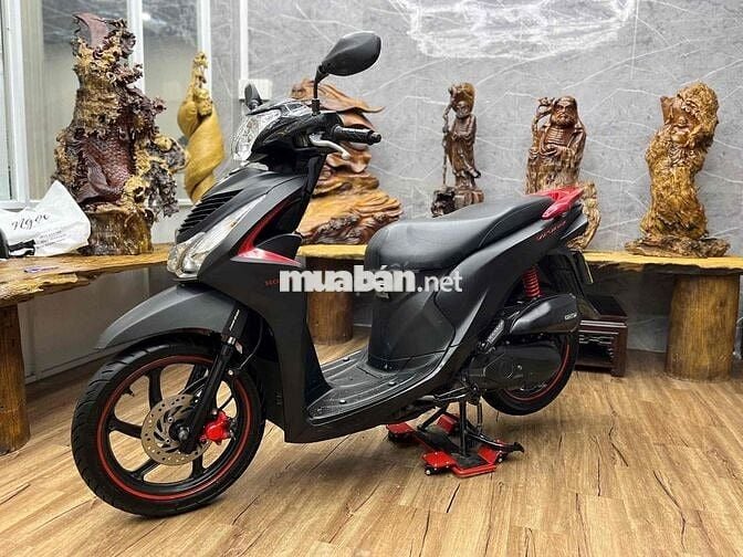 👉Vision 2018 bstp chính chủ bản black editions
