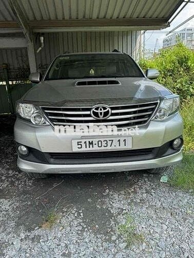 Toyota Fortuner 2014 MT chính chủ sd biển tp