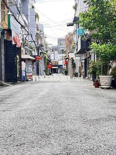 Khu Bàn Cờ 281 Lê Văn Sỹ,P1 - DT: 3x16m [vuông vức] 3 Tầng. Chỉ 8.6 tỷ