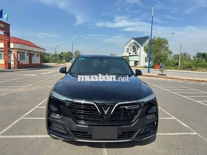 VinFast Lux SA2.0 2021 Plus 2.0 AT - 61 km