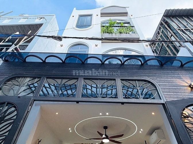 Kẹt tiền bán nhà 50m2 giá 1tỷ550 triệu đường Bùi Đình Túy Bình Thạnh
