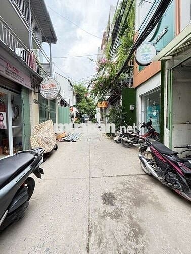 VỊ TRÍ SIÊU ĐẸP - HXH - 3,9*17 - CMT8 - TÁN BÌNH