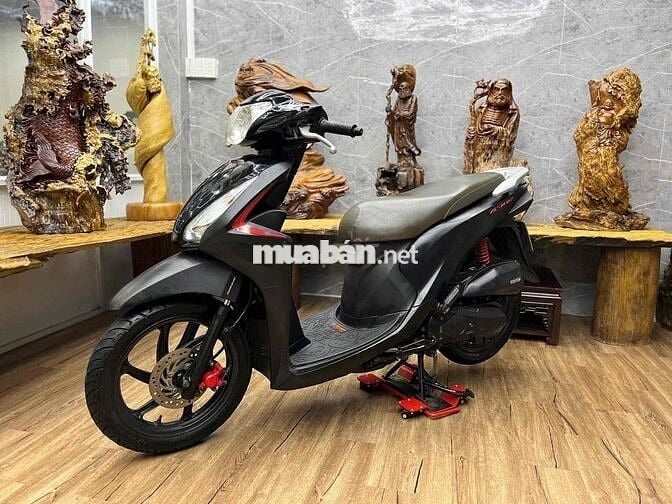 👉Vision 2018 dàn áo liền lạc, máy móc zin bao khoẻ