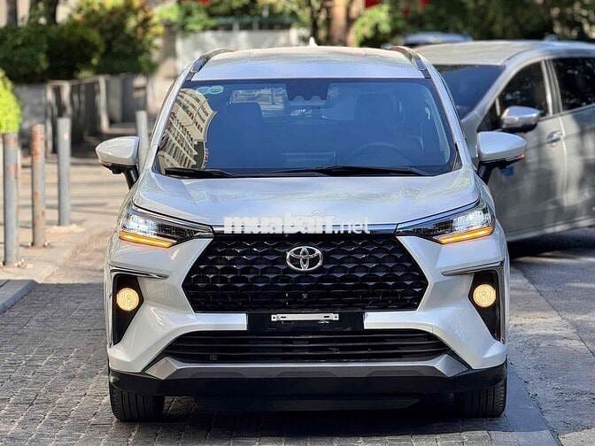 Toyota Veloz Cross 2024 - 25000 km