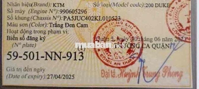 Dư KTM đang chờ bấm biển - biển sg