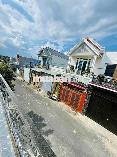 Bán nhà 1 trệt 1 lầu Sổ riêng thổ cư rẻ nhất KDC Kp6 - P.Trảng Dài