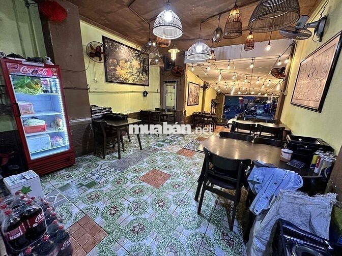 Sang mặt bằng kinh doanh tốt -còn thương lượng