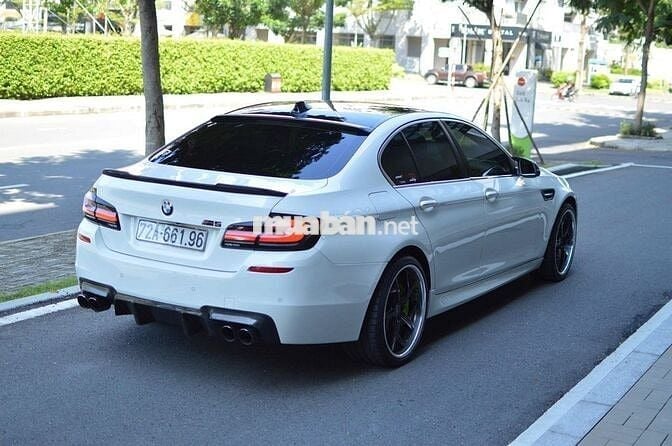 BMW 5 Series 2015 đồ chơi khủng hn 200