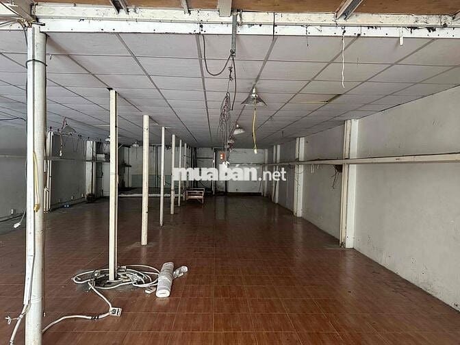 Cho thuê xưởng 9X30m, 2 mặt sàn +Gác, Đường xe container,Thới An,Q12