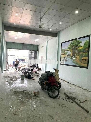 Cho thuê kho mặt tiền 93 nguyễn thị tươi