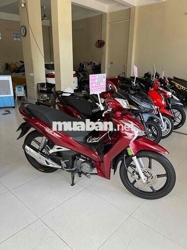 future 125cc . 2023 . máy zin im . áo đẹp ko trầy
