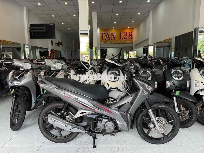 FUTURE FI 2017 - Xe Zin Êm Đẹp. Odo Thấp. BS 68