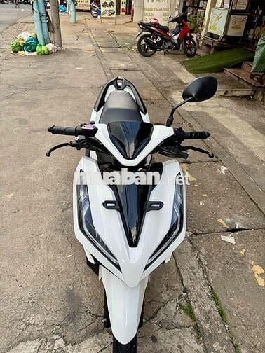 🛑🛑 Vario 150 trắng đen đký 2022 rất đẹp có trả góp