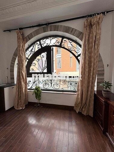 Căn Hộ 1PN Tách Bếp 40m2 Ban Công/Cửa Sổ ngay Hồ Con Rùa Quận 3