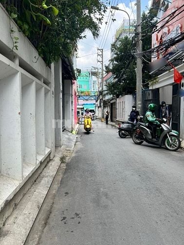 CHDV TRẦN BÌNH TRỌNG- BÌNH THẠNH- HẺM 6M- 81m2- 7 TẦNG- 21 TỶ TL