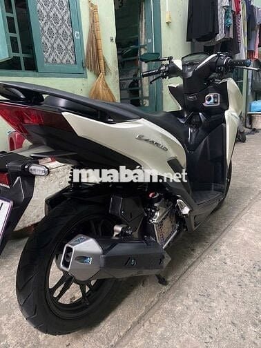 Em dư kh chạy nhiều cần baấn chính chủ ạ