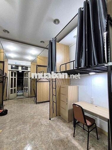 KTX rộng rãi sạch sẽ thoải mái tại 216D TRẦN HƯNG ĐẠO