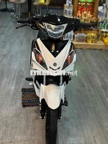 Ex xuống áo 2010 trắng đen siêu đẹp nợ xấu đưa 9tr