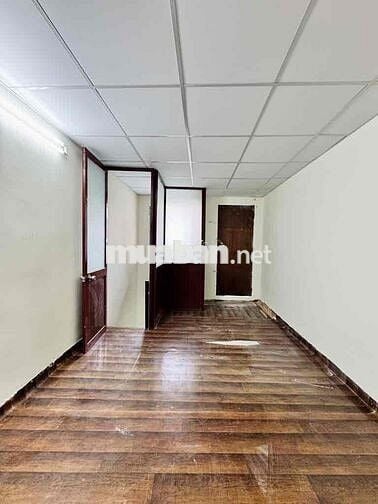 Bán nhà Thống Nhất, 50m2, 2 Tầng, 2PN,  ÔTÔ đậu trước nhà, TL