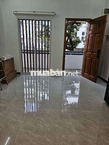 ĐẠI HỌC Y DƯỢC- NGUYỄN TRÃI P14Q5-CĂN HỘ 70M2 -LẦU1 THANG BỘ
