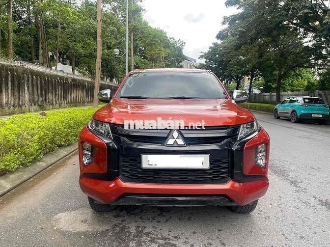 Mitsubishi Triton 2022 4x2 AT  odo 42000 km zin