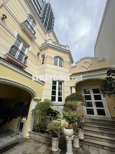 CHO THUÊ VILLA 16 PHÙNG KHẮC KHOAN PHƯỜNG ĐAKAO QUẬN 1