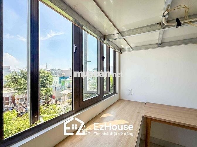 Phòng cửa sổ view đón ánh nắng Chợ Thủ Đức