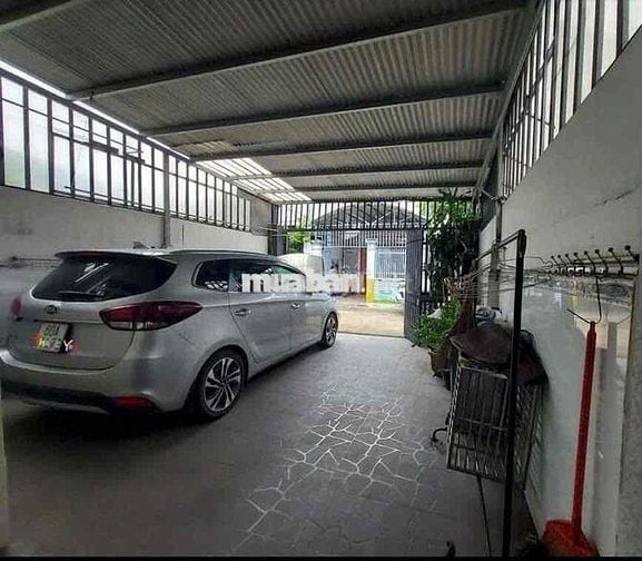 cho thuê nhà nguyên căn p Tân phong 2 p ngủ có sẵn máy lạnh d xe hơi