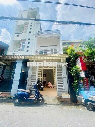 Cho thuê nhà NC mặt tiền hẻm kinh doanh 3pn 2wc P9 gò vấp