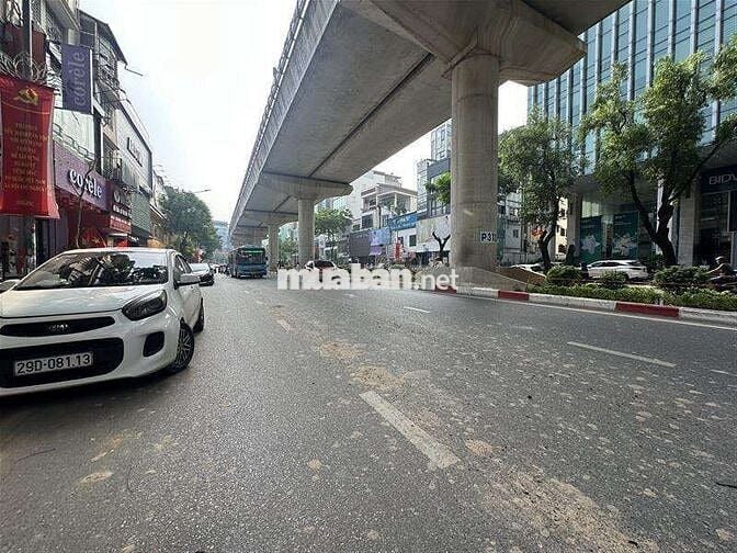 HIẾM, MẶT PHỐ CẦU GIẤY - KINH DOANH - MẶT TIỀN 5,2M CHO THUÊ ĐỈNH CAO