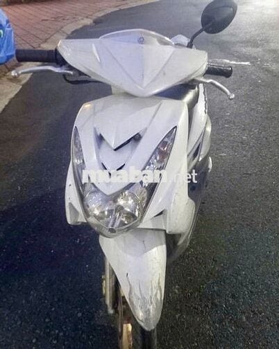 Xe máy Yamaha Mio Ultimo màu trắng