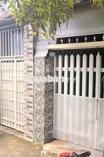 Bán Nhà cấp 4,Đẹp,70m2 chỉ 5,4 tỷ Đường Huỳnh Tấn Phát , Q7