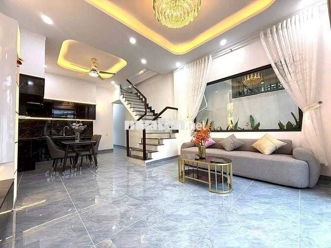 VỚI 900TR SỞ HỮU NGAY NHÀ TÂN UYÊN GẦN CHỢ UYÊN HƯNG DT 120M2