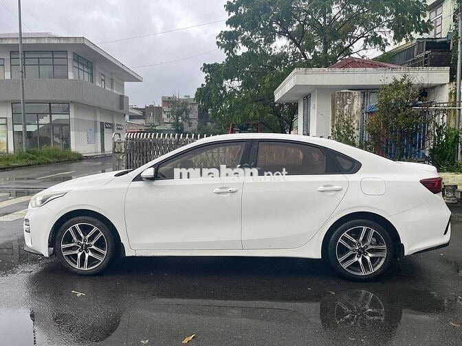 Kia Cerato 2019 1.6 AT - 180000 km