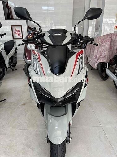 Vario 160cc ABS 2 Đĩa Bản Đặt Biệt..Chạy 3.500Km