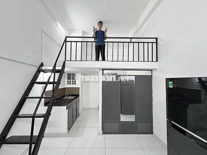 gác cao đứng được gần VLu - gần Cầu Bình Lợi✅ Khu sinh viên ăn