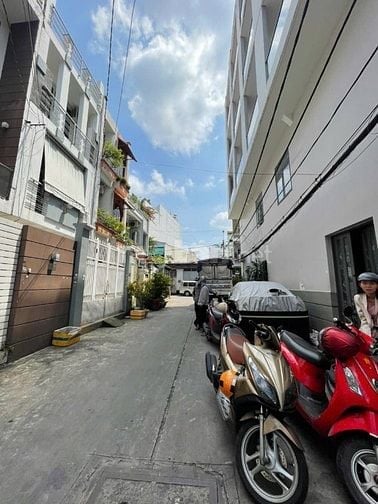 Nhà Ngon LG 8M Thông Vườn Lài 4.2 x 18 - 4 Tầng chỉ 