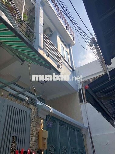 nhà 60m2, 3 phòng ngủ đường quang trung gần mat tiền