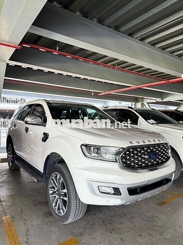 Everest Titanium model 2022 2.0L AT 4x2 - xe đẹp