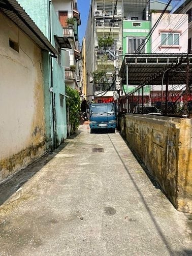 Nhà riêng tại Vĩnh Hưng  30m², 4 tầng, 3PN và 3WC, Ô tô đỗ cửa