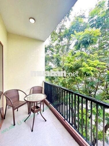 CHO THUÊ CĂN HỘ FULL NỘI THẤT CÓ BAN CÔNG NGAY BỜ SÔNG