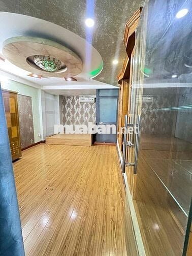 Phòng đôi rộng Full Nội Thất Cao Cấp Ở Được Nhiều Người Nhiều xe