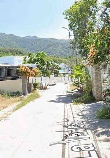 Bán Đất Mặt Tiền La Văn Cầu Hướng Đông Nam Phước Đồng Nha Trang