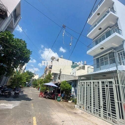 Nhà 5 tầng ,đường 12m gần khu 38ha ,Dương Thị Giang