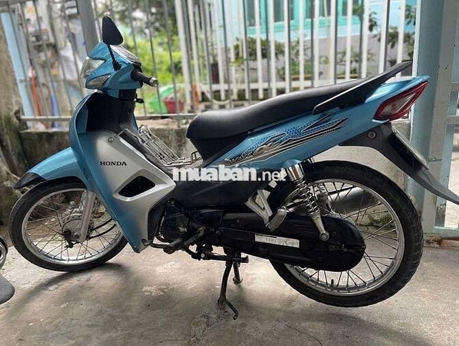 Xe máy Honda Wave Alpha màu xanh đen bạc