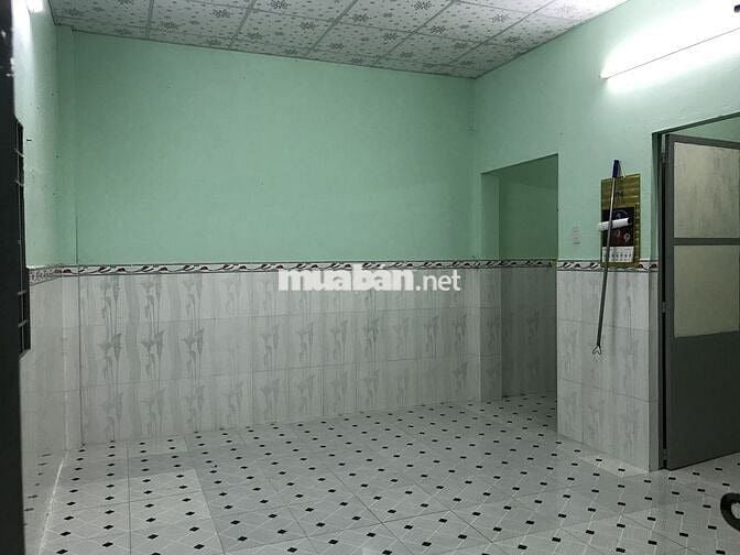 NHÀ CẤP 4 PHÚ HÒA LÊ HỒNG PHONG